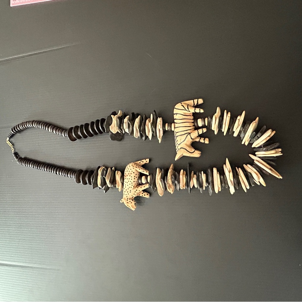 Vintage Tribal Safari Animal Beaded Statement Necklace - Picture 7 of 12